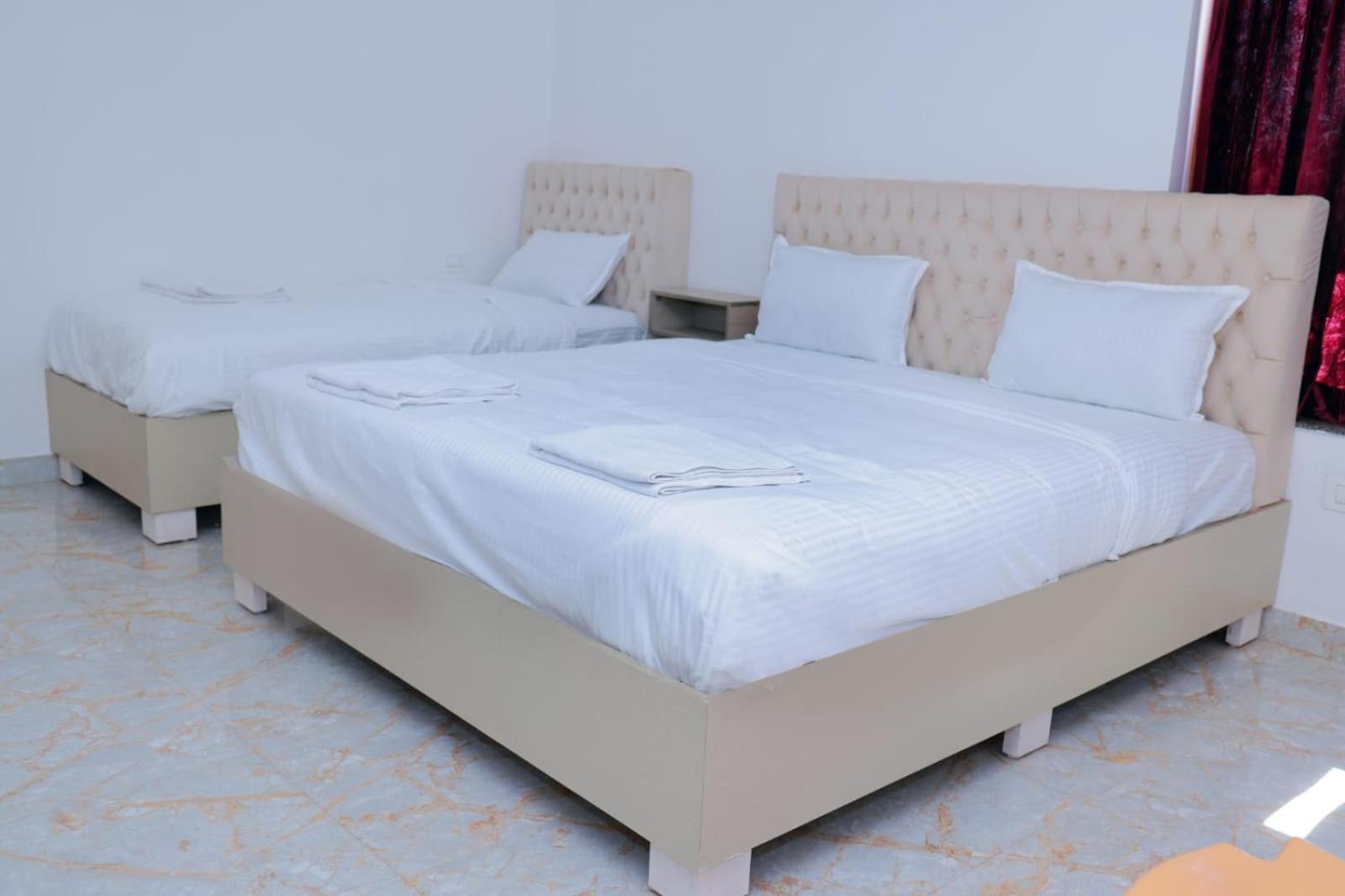 Grand Sangeetham Inn Tiruchchendūr 外观 照片